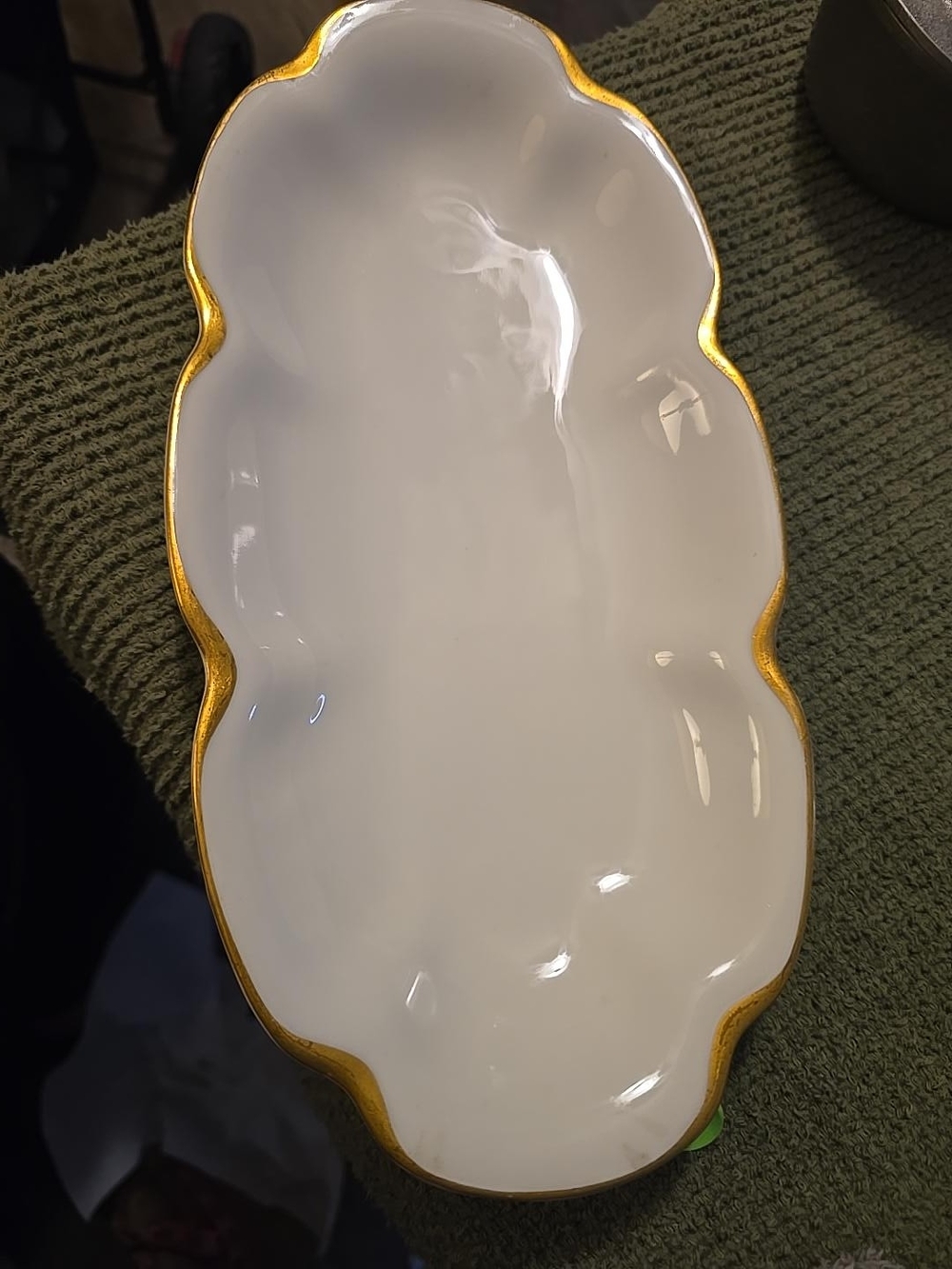 vintage Haviland & Co. Limoges France porcelain serving dish with scalloped edge